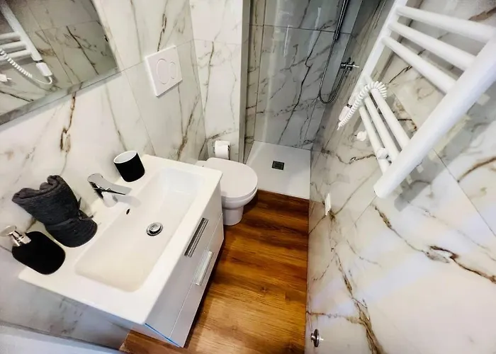 Astoria - Centro サンレモ